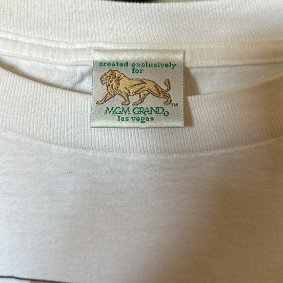 Vintage Rick Springfield tee - Picture 2 of 3